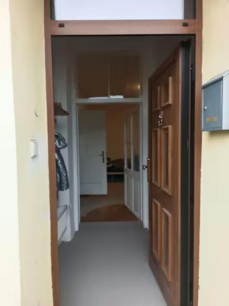 Byt S Terasou A Zahradou Brno Exteriör bild